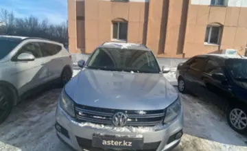 Volkswagen Tiguan 2016 года за 5 500 000 тг. в Костанай фото 2