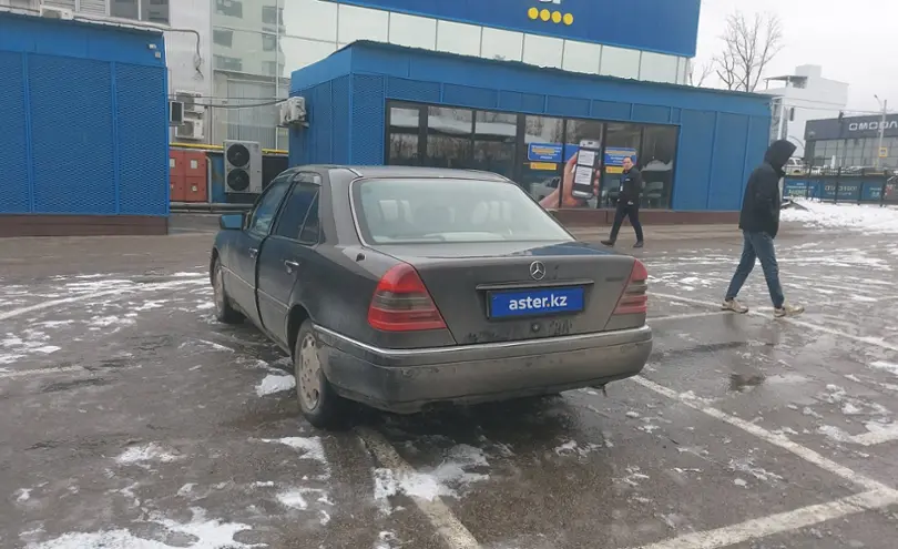 Mercedes-Benz C-Класс 1994 года за 1 000 000 тг. в Алматы фото 4