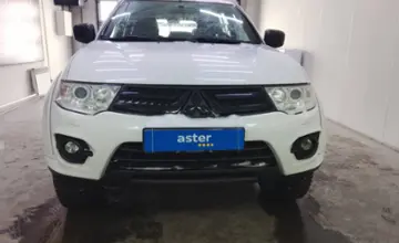 Mitsubishi Pajero Sport 2015 года за 13 500 000 тг. в Павлодар фото 2