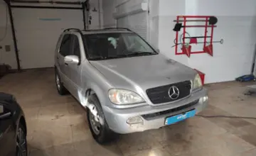 Mercedes-Benz M-Класс 2003 года за 4 000 000 тг. в Актобе фото 3