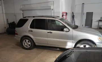 Mercedes-Benz M-Класс 2003 года за 4 000 000 тг. в Актобе фото 4