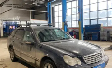 Mercedes-Benz C-Класс 2002 года за 2 500 000 тг. в Караганда фото 3