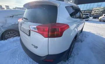 Toyota RAV4 2015 года за 9 000 000 тг. в Астана