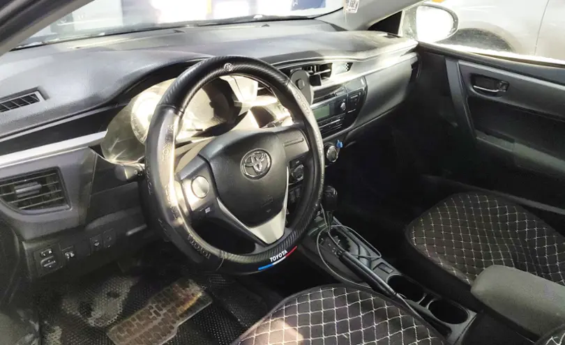 Toyota Corolla 2014 года за 6 800 000 тг. в Астана фото 5