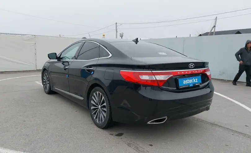 Hyundai Grandeur 2013 года за 8 500 000 тг. в Шымкент фото 4