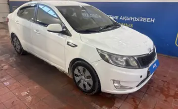 Kia Rio 2013 года за 4 000 000 тг. в Астана фото 3