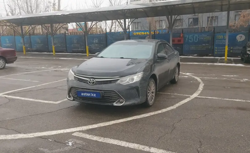 Toyota Camry 2015 года за 10 500 000 тг. в Алматы