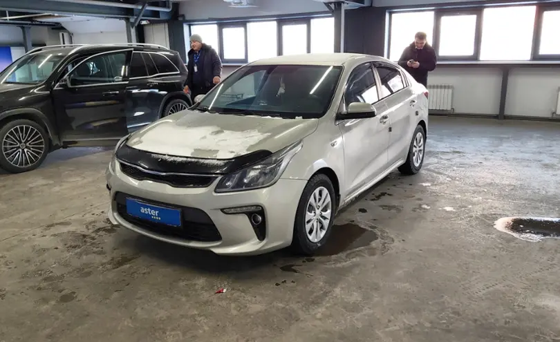 Kia Rio 2019 года за 6 000 000 тг. в Астана