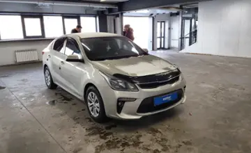 Kia Rio 2019 года за 6 000 000 тг. в Астана фото 2