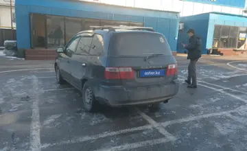 Kia Carens 2002 года за 2 500 000 тг. в Алматы фото 4