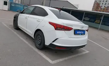 Hyundai Solaris 2021 года за 5 500 000 тг. в Шымкент фото 4