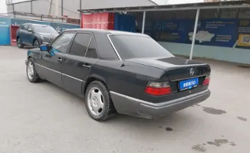 Mercedes-Benz W124 1990 года за 1 300 000 тг. в Шымкент фото 4