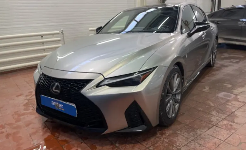 Lexus IS 2021 года за 23 000 000 тг. в Астана