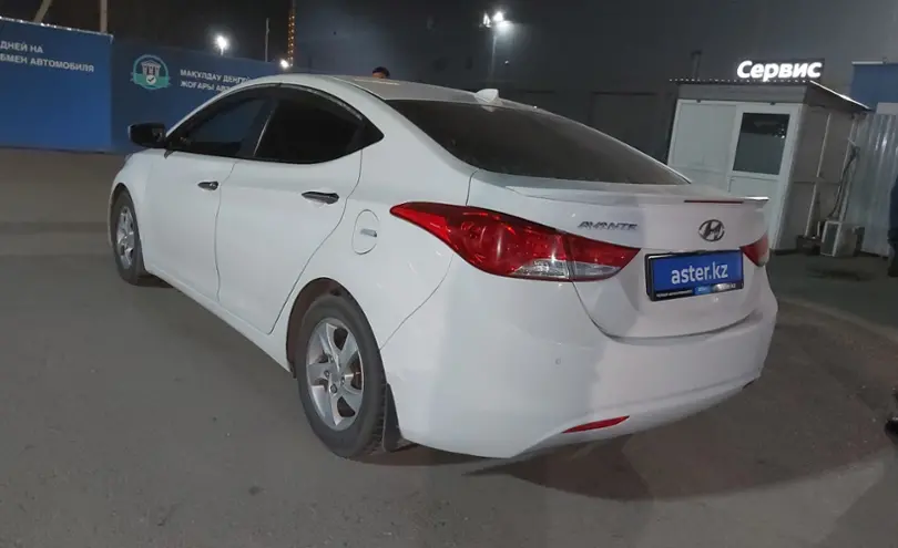 Hyundai Avante 2011 года за 5 000 000 тг. в Шымкент фото 4