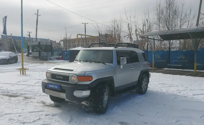 Toyota FJ Cruiser 2006 года за 12 000 000 тг. в Алматы
