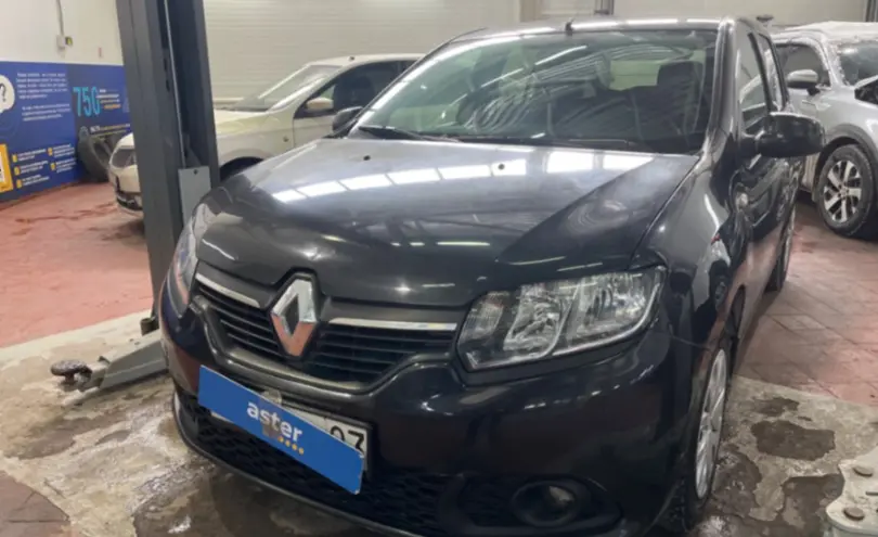 Renault Sandero 2014 года за 3 000 000 тг. в Астана