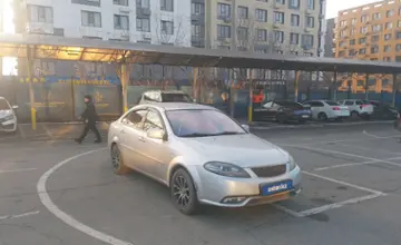 Daewoo Gentra 2014 года за 3 500 000 тг. в Алматы фото 2