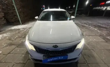 Kia Optima 2018 года за 9 000 000 тг. в Талдыкорган фото 2