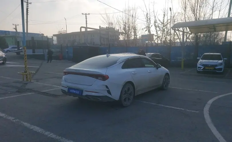 Kia K5 2022 года за 14 000 000 тг. в Алматы фото 3