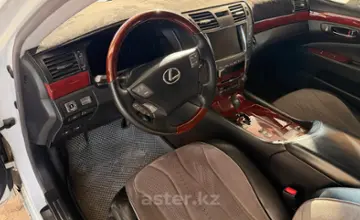 Lexus LS 2007 года за 6 000 000 тг. в Алматы фото 4