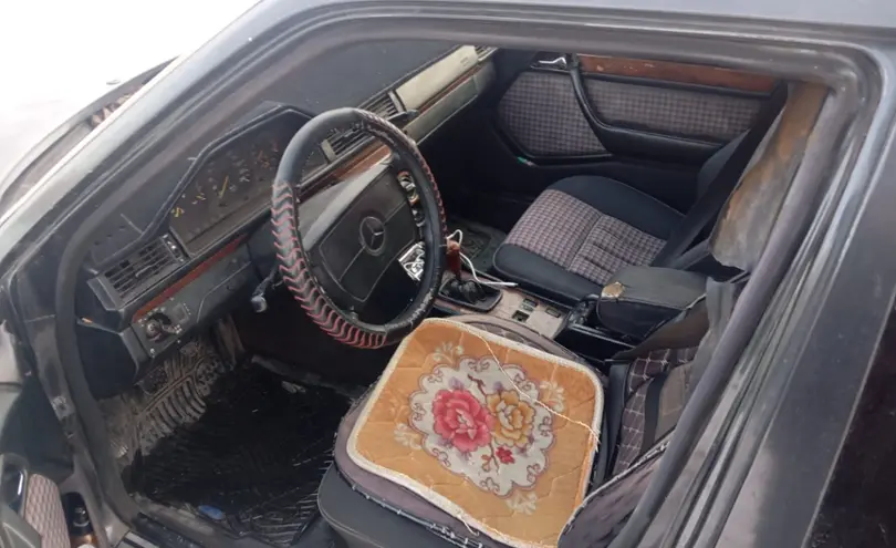 Mercedes-Benz W124 1990 года за 650 000 тг. в Павлодар фото 5