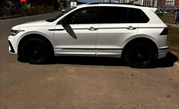 Volkswagen Tiguan 2021 года за 14 500 000 тг. в Астана