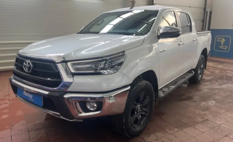 Toyota Hilux 2024 года за 23 000 000 тг. в Астана