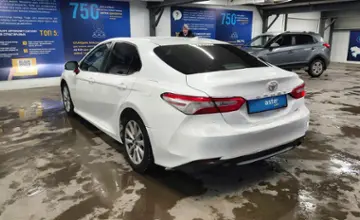Toyota Camry 2020 года за 13 000 000 тг. в Астана фото 4