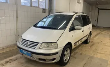 Volkswagen Sharan 1999 года за 3 200 000 тг. в Актобе фото 1