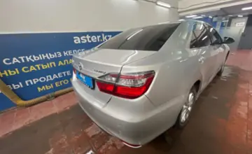 Toyota Camry 2016 года за 9 500 000 тг. в Астана