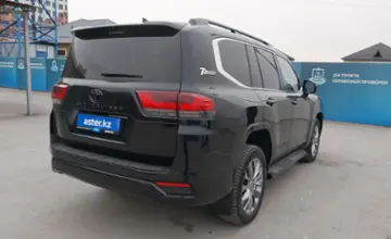 Toyota Land Cruiser 2022 года за 55 500 000 тг. в Шымкент фото 3