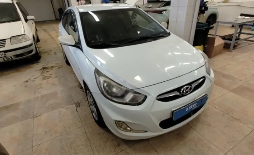 Hyundai Accent 2013 года за 5 000 000 тг. в Актобе фото 3