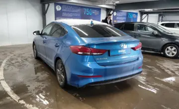Hyundai Elantra 2018 года за 6 200 000 тг. в Астана фото 4