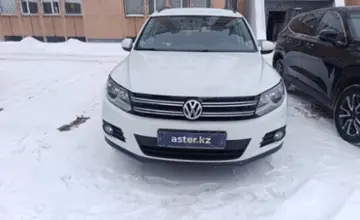 Volkswagen Tiguan 2016 года за 6 500 000 тг. в Костанай фото 2