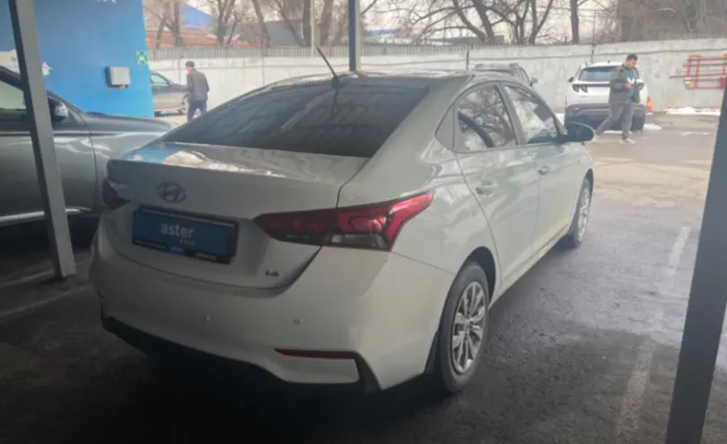 Hyundai Accent 2019 года за 7 500 000 тг. в Алматы фото 5