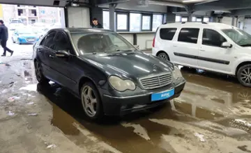 Mercedes-Benz C-Класс 2000 года за 3 500 000 тг. в Астана фото 2