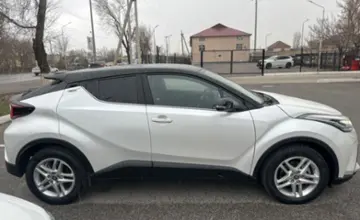 Toyota C-HR 2022 года за 12 000 000 тг. в Шымкент фото 4
