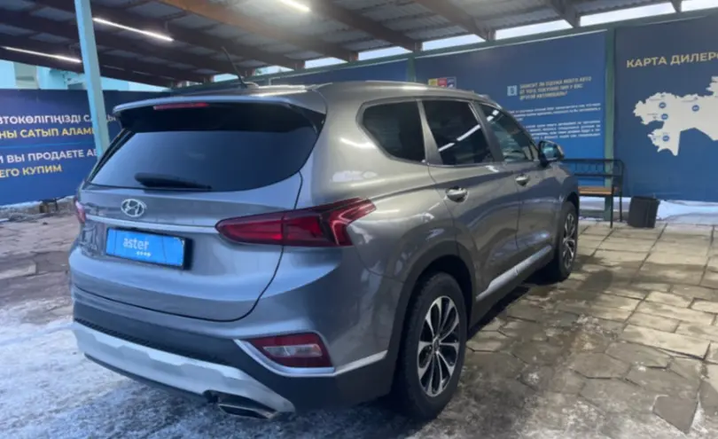 Hyundai Santa Fe 2020 года за 12 000 000 тг. в Талдыкорган фото 5