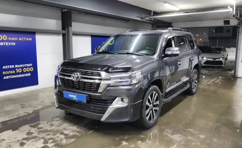 Toyota Land Cruiser 2010 года за 13 000 000 тг. в Астана