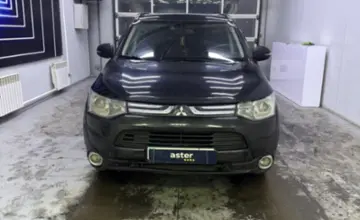 Mitsubishi Outlander 2012 года за 7 500 000 тг. в Павлодар фото 2