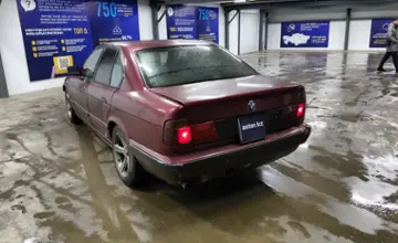 BMW 5 серии 1991 года за 1 700 000 тг. в Астана фото 4