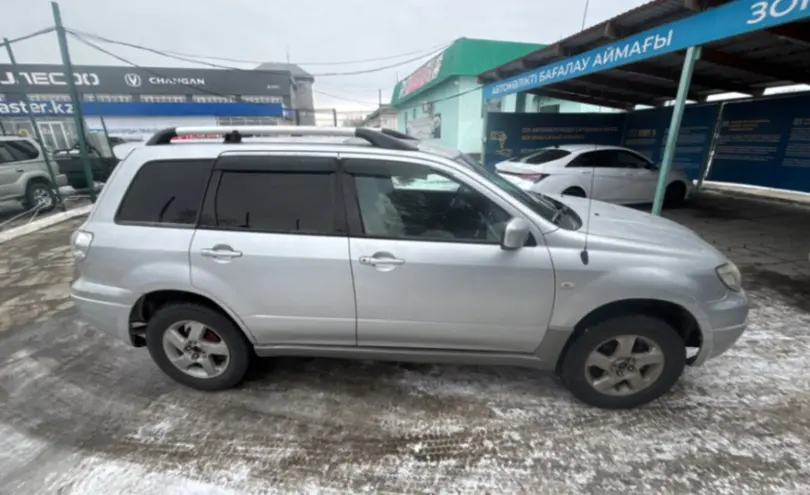 Mitsubishi Outlander 2003 года за 5 000 000 тг. в Талдыкорган фото 4