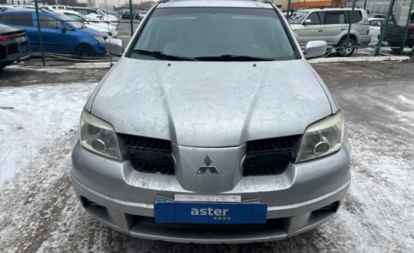 Mitsubishi Outlander 2003 года за 5 000 000 тг. в Талдыкорган фото 2