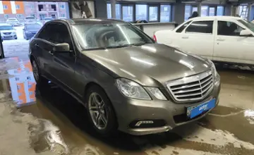 Mercedes-Benz E-Класс 2009 года за 6 800 000 тг. в Астана фото 2