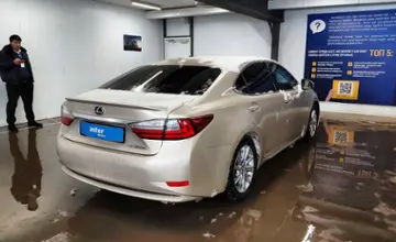 Lexus ES 2015 года за 14 800 000 тг. в Астана фото 3
