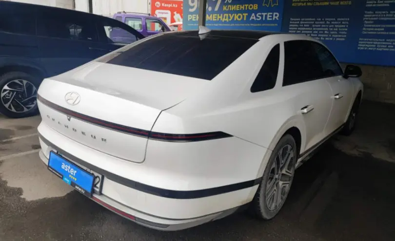 Hyundai Grandeur 2022 года за 16 500 000 тг. в Алматы фото 5