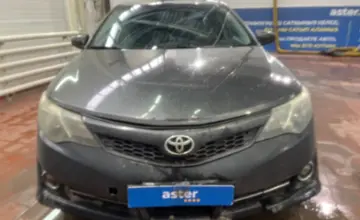 Toyota Camry 2014 года за 5 500 000 тг. в Астана фото 2