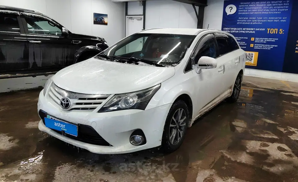 Toyota Avensis 2013 года за 8 000 000 тг. в Астана