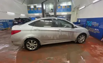 Hyundai Accent 2012 года за 4 000 000 тг. в Астана фото 4