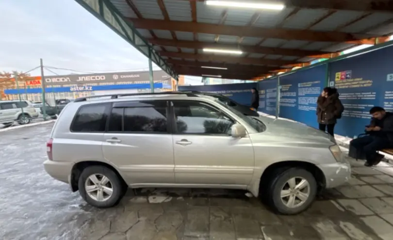 Toyota Highlander 2004 года за 7 000 000 тг. в Талдыкорган фото 4